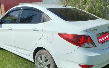 Hyundai Solaris II рестайлинг, 2011 год, 799 000 рублей, 3 фотография