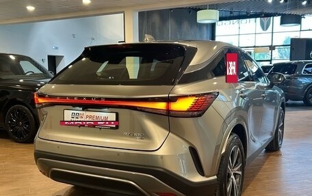 Lexus RX IV рестайлинг, 2025 год, 7 850 000 рублей, 4 фотография