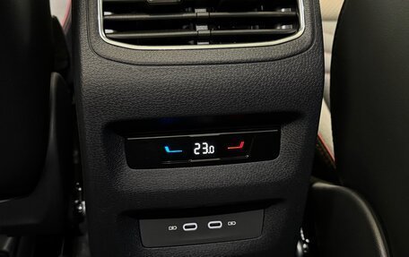Volkswagen ID.4, 2023 год, 3 800 000 рублей, 28 фотография