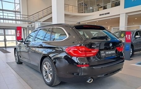 BMW 5 серия, 2018 год, 3 292 000 рублей, 11 фотография