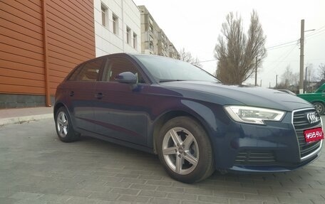 Audi A3, 2019 год, 1 950 000 рублей, 1 фотография