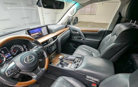 Lexus LX III, 2016 год, 5 750 000 рублей, 11 фотография