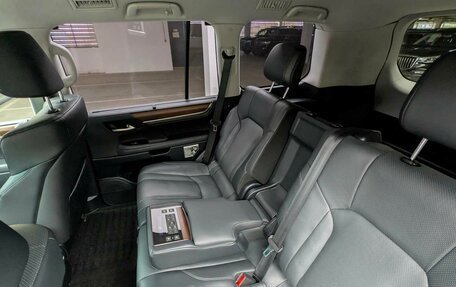 Lexus LX III, 2016 год, 5 750 000 рублей, 12 фотография