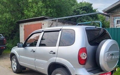 Chevrolet Niva I рестайлинг, 2011 год, 560 000 рублей, 1 фотография