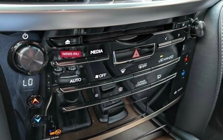Lexus LX III, 2016 год, 5 750 000 рублей, 21 фотография