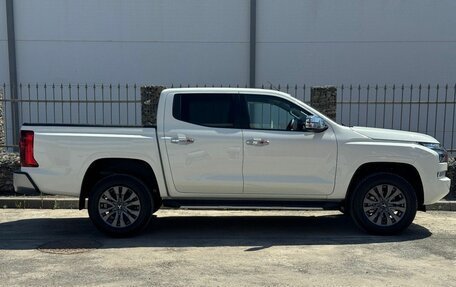 Mitsubishi L200 IV рестайлинг, 2024 год, 5 350 000 рублей, 4 фотография