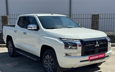 Mitsubishi L200 IV рестайлинг, 2024 год, 5 350 000 рублей, 3 фотография