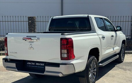 Mitsubishi L200 IV рестайлинг, 2024 год, 5 350 000 рублей, 8 фотография