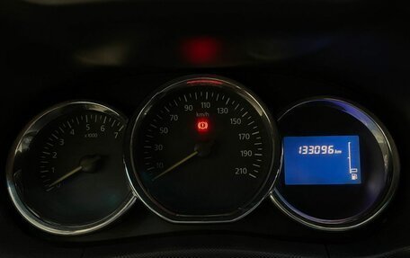 Renault Duster I рестайлинг, 2015 год, 989 800 рублей, 10 фотография