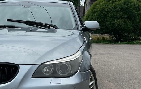 BMW 5 серия, 2004 год, 630 000 рублей, 3 фотография
