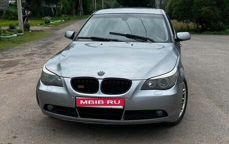 BMW 5 серия, 2004 год, 630 000 рублей, 5 фотография