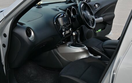 Nissan Juke II, 2010 год, 800 000 рублей, 10 фотография