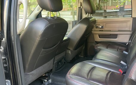Dodge RAM IV, 2011 год, 2 950 000 рублей, 2 фотография