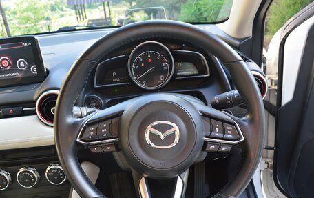 Mazda Demio IV, 2018 год, 1 400 000 рублей, 10 фотография