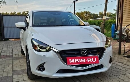Mazda Demio IV, 2018 год, 1 400 000 рублей, 5 фотография