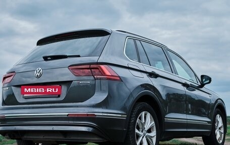 Volkswagen Tiguan II, 2018 год, 2 950 000 рублей, 5 фотография