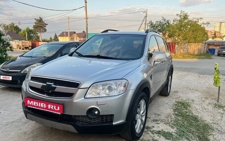 Chevrolet Captiva I, 2008 год, 650 000 рублей, 3 фотография