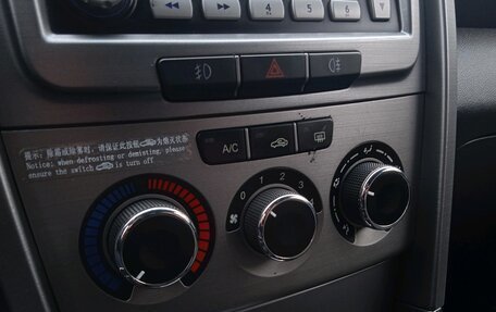 Chery Tiggo (T11), 2015 год, 620 000 рублей, 14 фотография