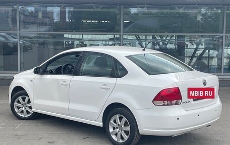 Volkswagen Polo VI (EU Market), 2011 год, 597 000 рублей, 4 фотография