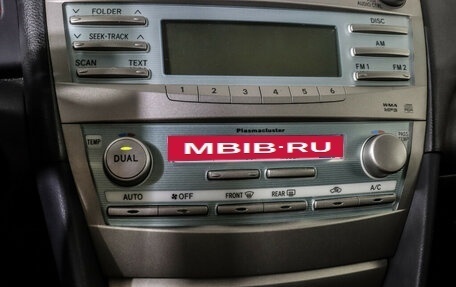 Toyota Camry, 2006 год, 928 000 рублей, 19 фотография