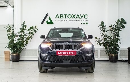 Jeep Grand Cherokee, 2022 год, 8 758 000 рублей, 2 фотография