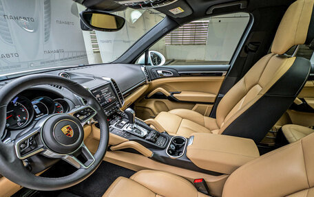 Porsche Cayenne III, 2018 год, 7 250 000 рублей, 13 фотография