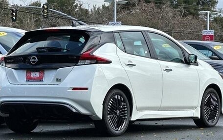 Nissan Leaf II, 2025 год, 3 795 000 рублей, 5 фотография