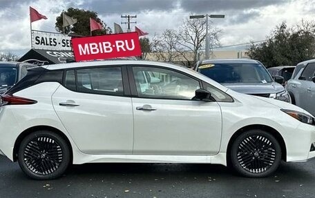 Nissan Leaf II, 2025 год, 3 795 000 рублей, 4 фотография