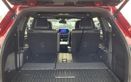Toyota Highlander, 2023 год, 4 500 000 рублей, 9 фотография