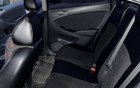 Hyundai Solaris II рестайлинг, 2012 год, 450 000 рублей, 7 фотография