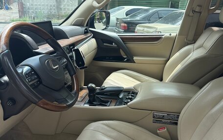 Lexus LX III, 2016 год, 8 200 000 рублей, 11 фотография