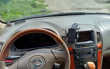 Lexus RX IV рестайлинг, 2001 год, 950 000 рублей, 8 фотография