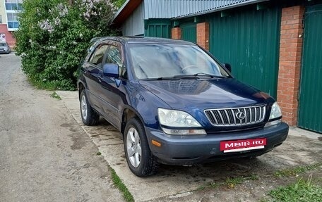 Lexus RX IV рестайлинг, 2001 год, 950 000 рублей, 11 фотография