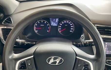 Hyundai Solaris II рестайлинг, 2013 год, 699 000 рублей, 10 фотография