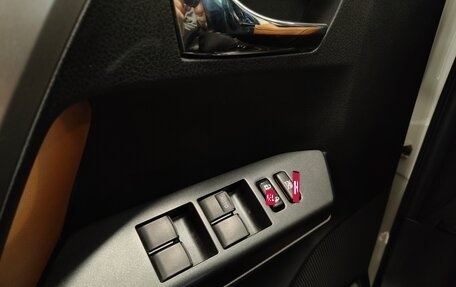 Toyota RAV4, 2016 год, 2 250 000 рублей, 12 фотография