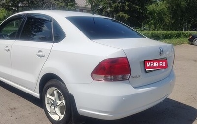 Volkswagen Polo VI (EU Market), 2013 год, 1 050 000 рублей, 1 фотография
