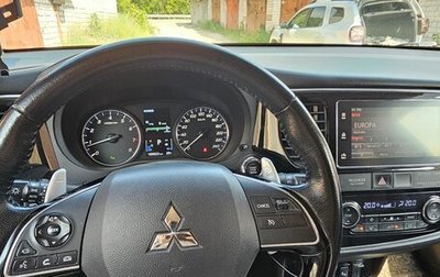 Mitsubishi Outlander III рестайлинг 3, 2018 год, 2 150 000 рублей, 1 фотография