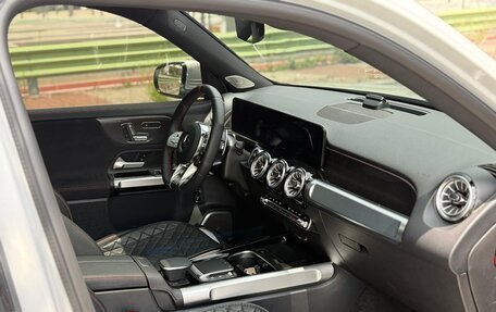 Mercedes-Benz GLB AMG, 2022 год, 4 270 000 рублей, 19 фотография