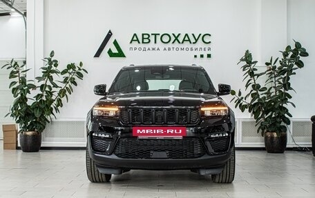 Jeep Grand Cherokee, 2022 год, 9 897 000 рублей, 2 фотография