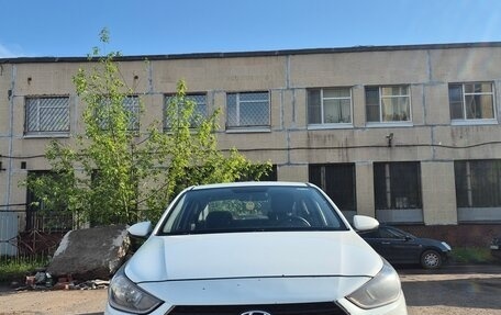 Hyundai Solaris II рестайлинг, 2019 год, 990 000 рублей, 7 фотография