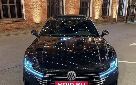 Volkswagen Arteon I, 2017 год, 3 800 000 рублей, 2 фотография