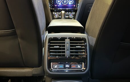 Volkswagen Arteon I, 2017 год, 3 800 000 рублей, 12 фотография