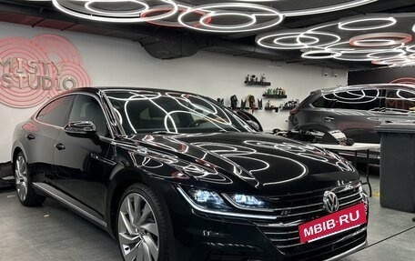 Volkswagen Arteon I, 2017 год, 3 800 000 рублей, 26 фотография