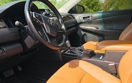 Toyota Camry, 2016 год, 2 200 000 рублей, 2 фотография