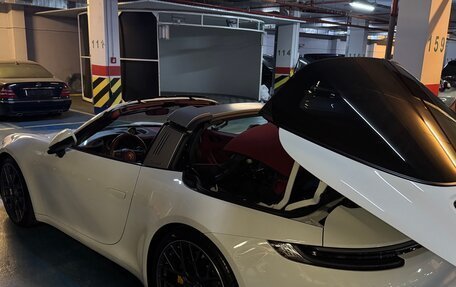 Porsche 911, 2021 год, 15 900 000 рублей, 7 фотография