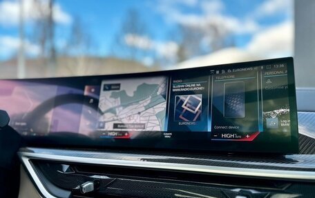 BMW X7, 2022 год, 9 860 000 рублей, 7 фотография