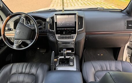 Toyota Land Cruiser 200, 2020 год, 11 200 000 рублей, 11 фотография
