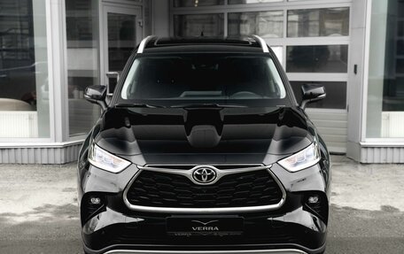 Toyota Highlander, 2025 год, 5 950 000 рублей, 2 фотография