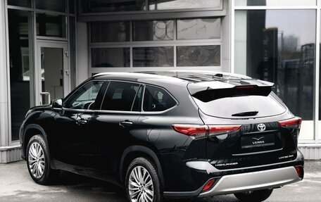 Toyota Highlander, 2025 год, 5 950 000 рублей, 10 фотография