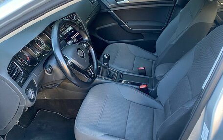 Volkswagen Golf VII, 2019 год, 1 550 000 рублей, 3 фотография